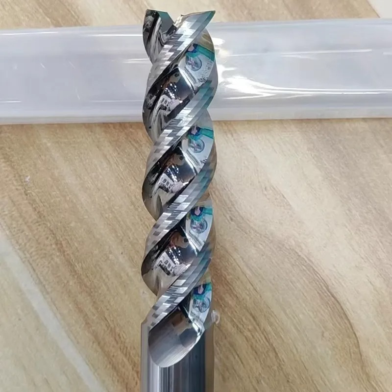 3 Flute High Helix Angle End M - End Mill 评论和价格